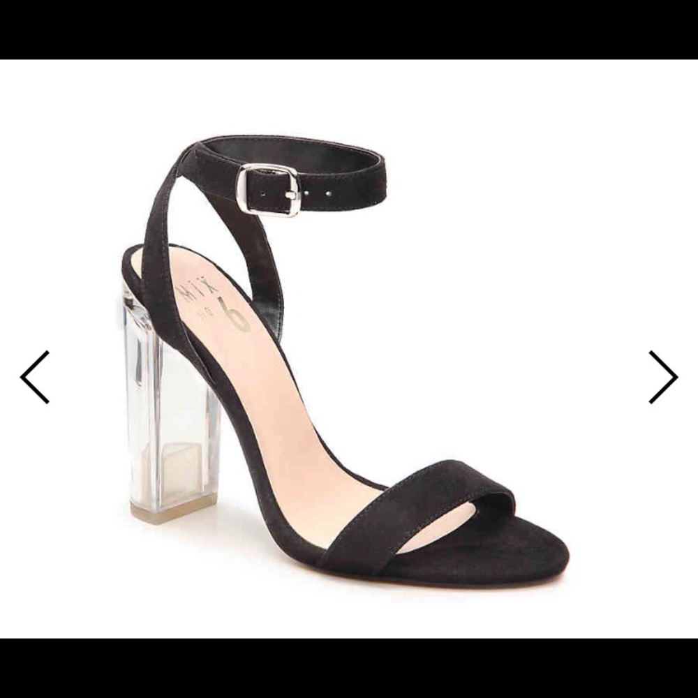 Mix No. 6 SIZE 7 - NEVER WORN!!!